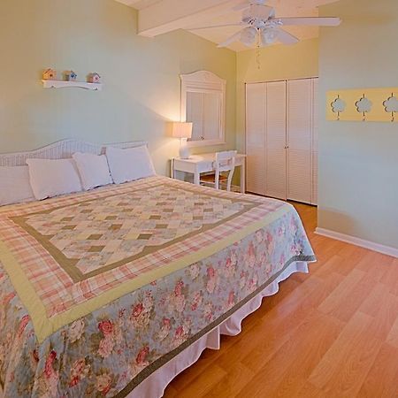 Silver Sands Villas ฟอร์ตมายเยอร์สบีช ภายนอก รูปภาพ