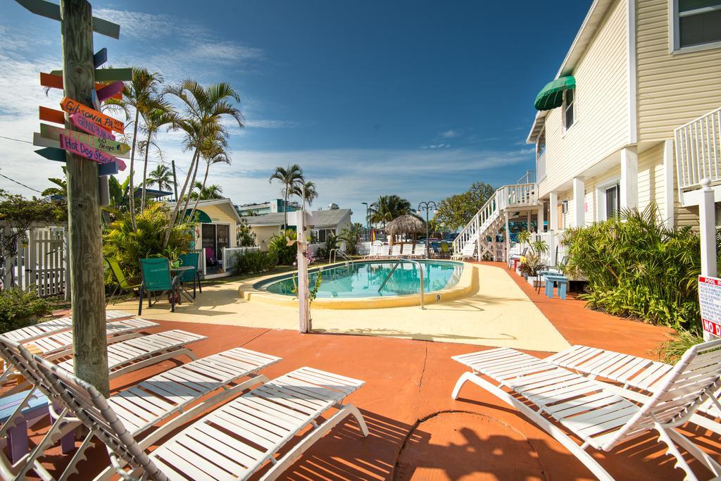 Silver Sands Villas ฟอร์ตมายเยอร์สบีช ภายนอก รูปภาพ