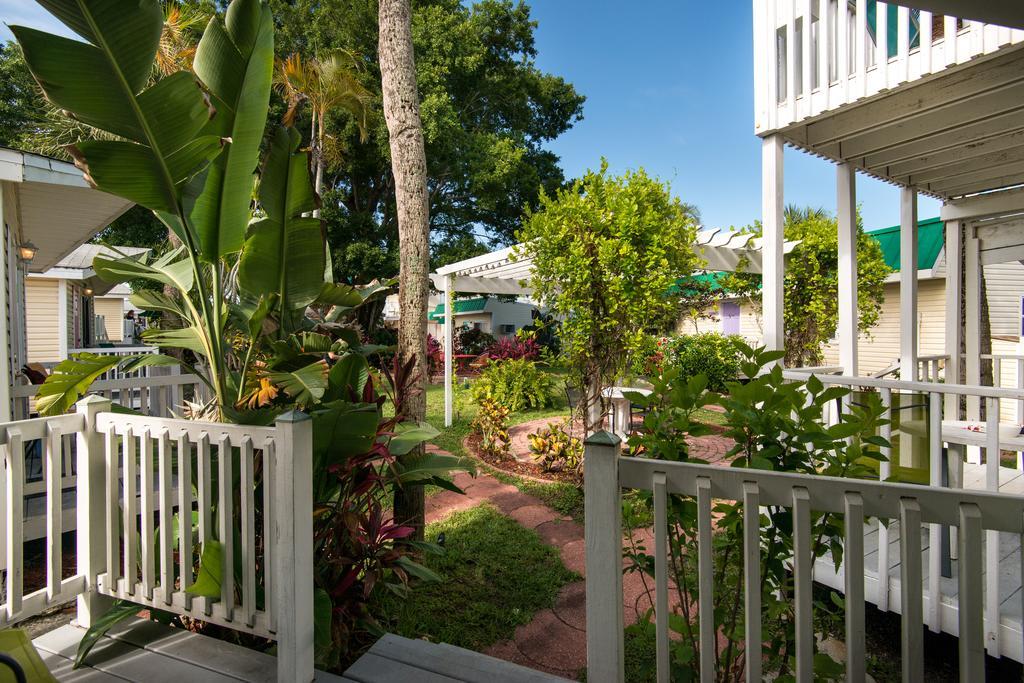 Silver Sands Villas ฟอร์ตมายเยอร์สบีช ภายนอก รูปภาพ